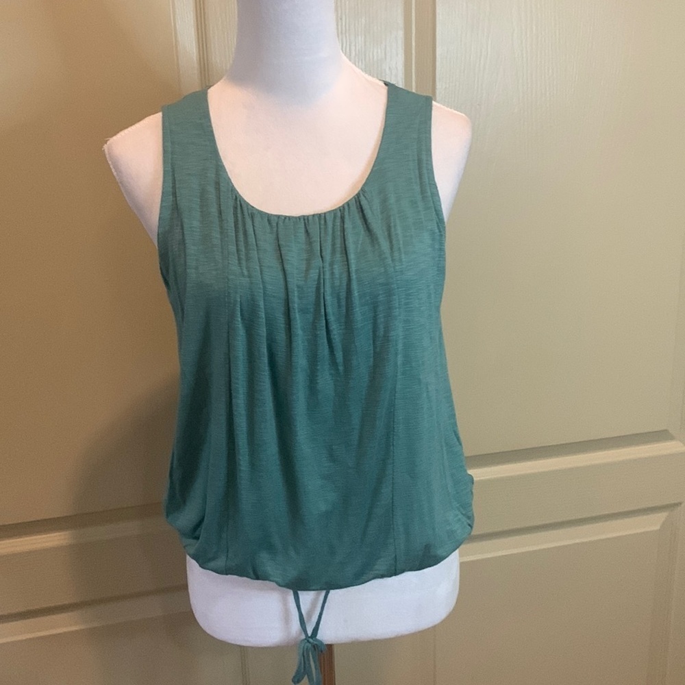 NWT Dolan by Anthropologie Sleeveless Blouse Sm